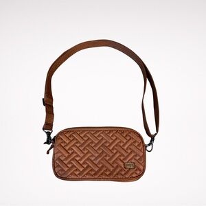 Lug Couple XL Crossbody Bag